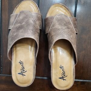 Avanti Women's Bronze Slide Sandals With Small Wedge Heel